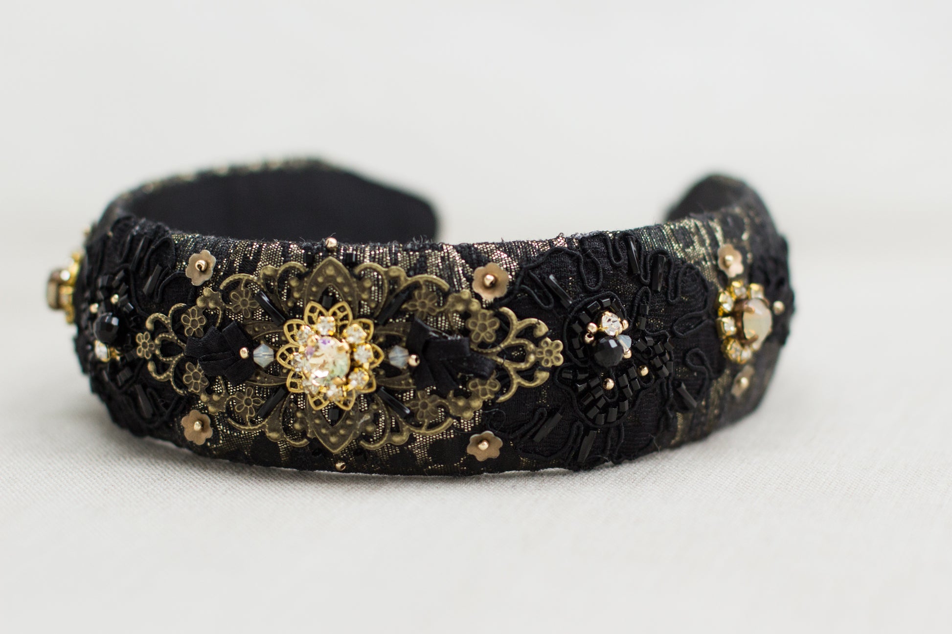 Wide Black Gold embroidered headband. Premium accessories. Excellent gift. A versatile accessory that is a must-have in every wardrobe. Handmade hair accessories. OOAK accessories. Lace headpiece. Gift idea. Fashion accessories. Fascinator
