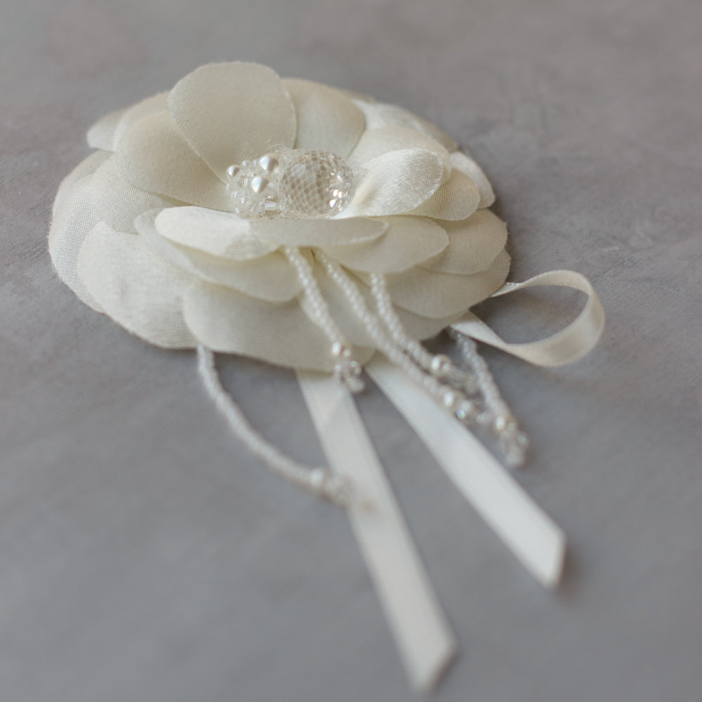 Camellia flower accessories. Wedding flower headpiece. Bridal hair flower. Camellia corsage pin. Flower Boutonniere. Satin flower brooch. Ivory satin flower choker