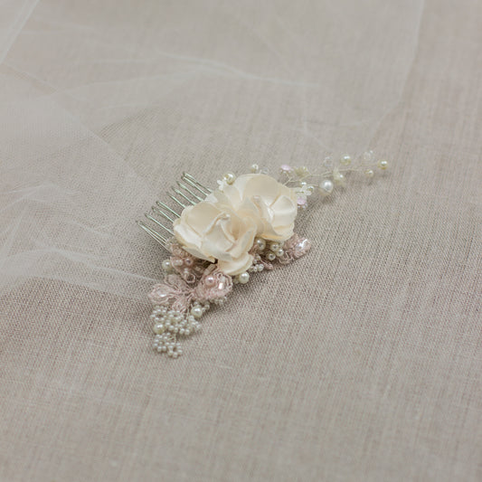 Shop handmade wedding hair accessories at online bridal boutique in Europe. One of a kind bridal hair comb. Floral lace wedding headpiece. Flower hair comb. Wedding hair piece features flowers and twigs. Hair adornment.