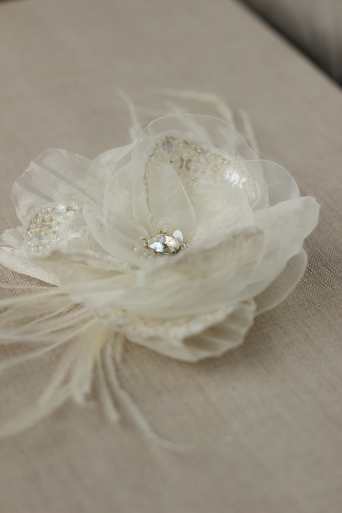 Oversized flower accessory embroidered with tambour beading. Wedding headpiece. Large flower brooch. Bridal hairpiece, fascinator. Wedding dress accessories. Wedding boutonniere. Corsage pin