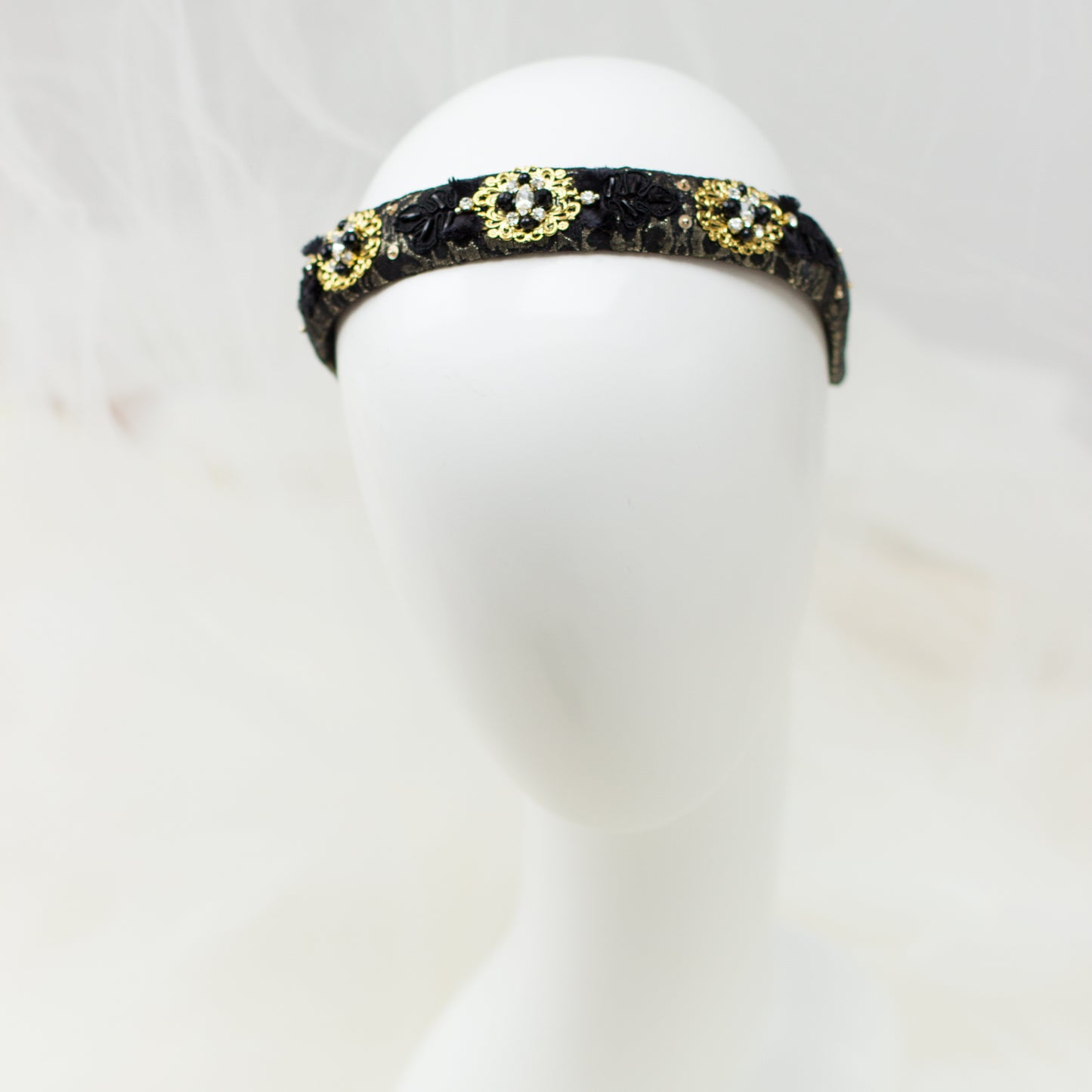 Black Gold embroidered headband. Premium accessories. Excellent gift. A versatile accessory that's a must-have in every wardrobe. Handmade hair accessories. OOAK accessories. Lace headpiece. Gift idea. Fashion accessories. Fascinator