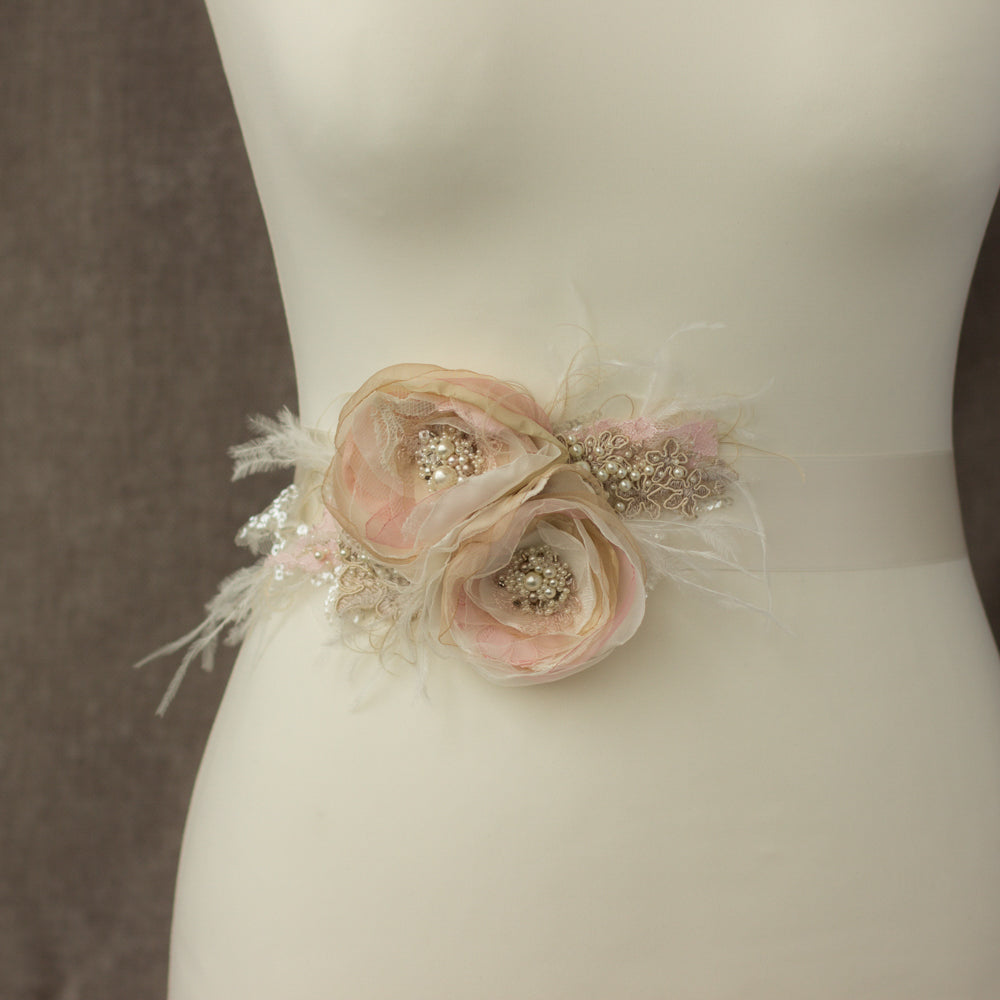 Blush pink bridal belt sash with feathers. Romantic dusty blush wedding belt sash