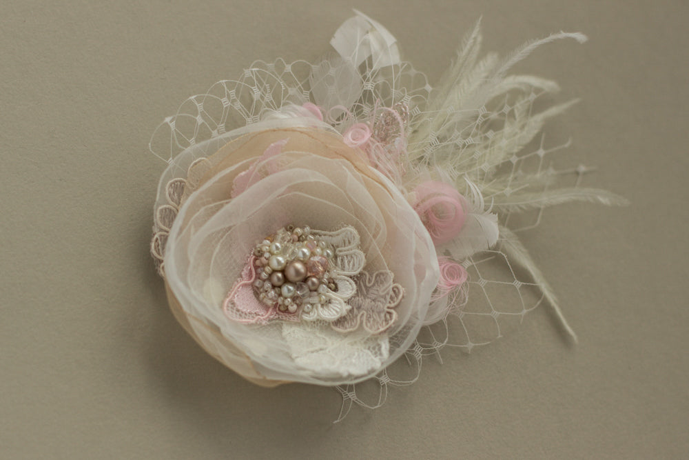Wedding headpiece, Blush Bridal flower hairpiece, Fascinator