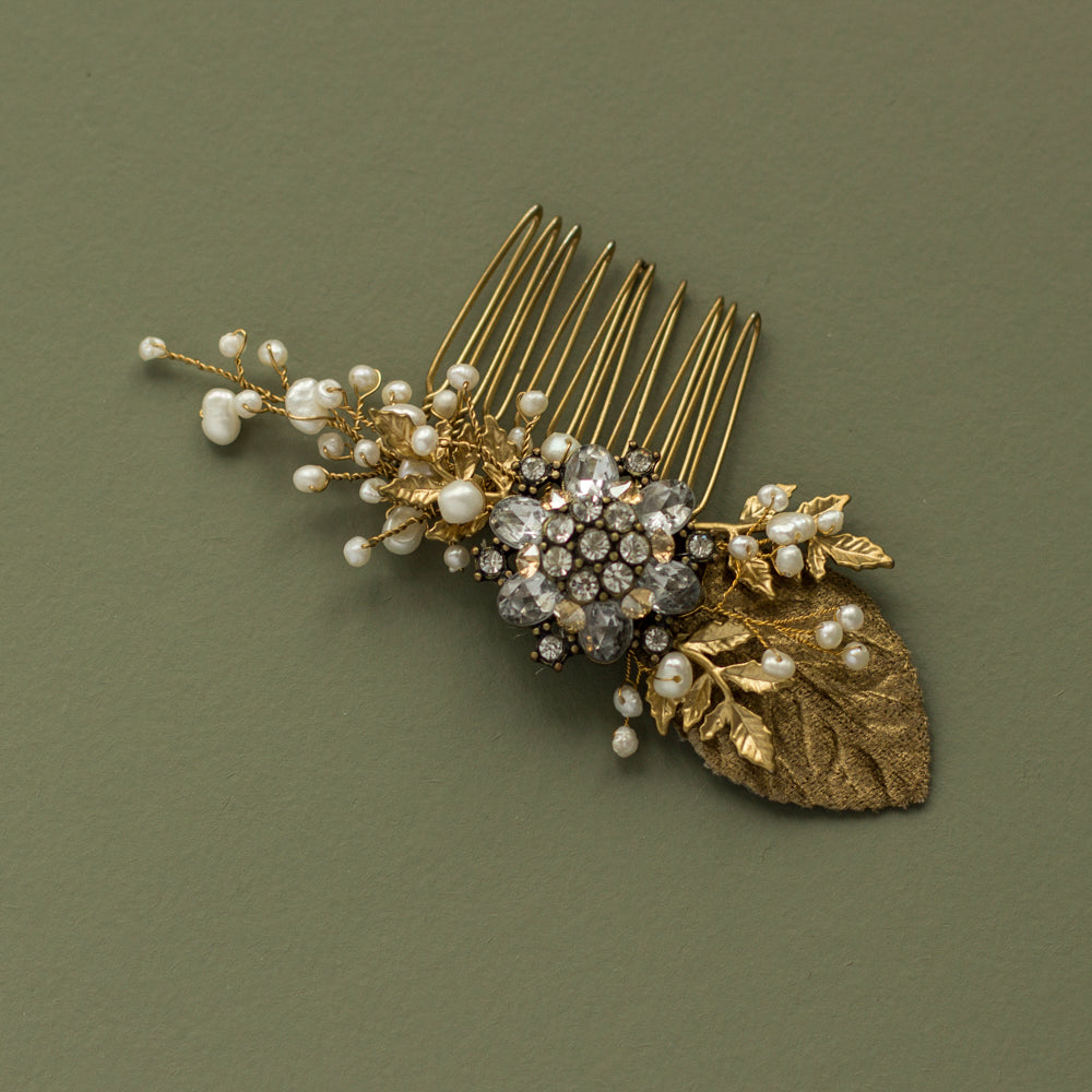 Gold wedding headpiece, Romantic Rustic Greenery bridal hair comb fascinator.