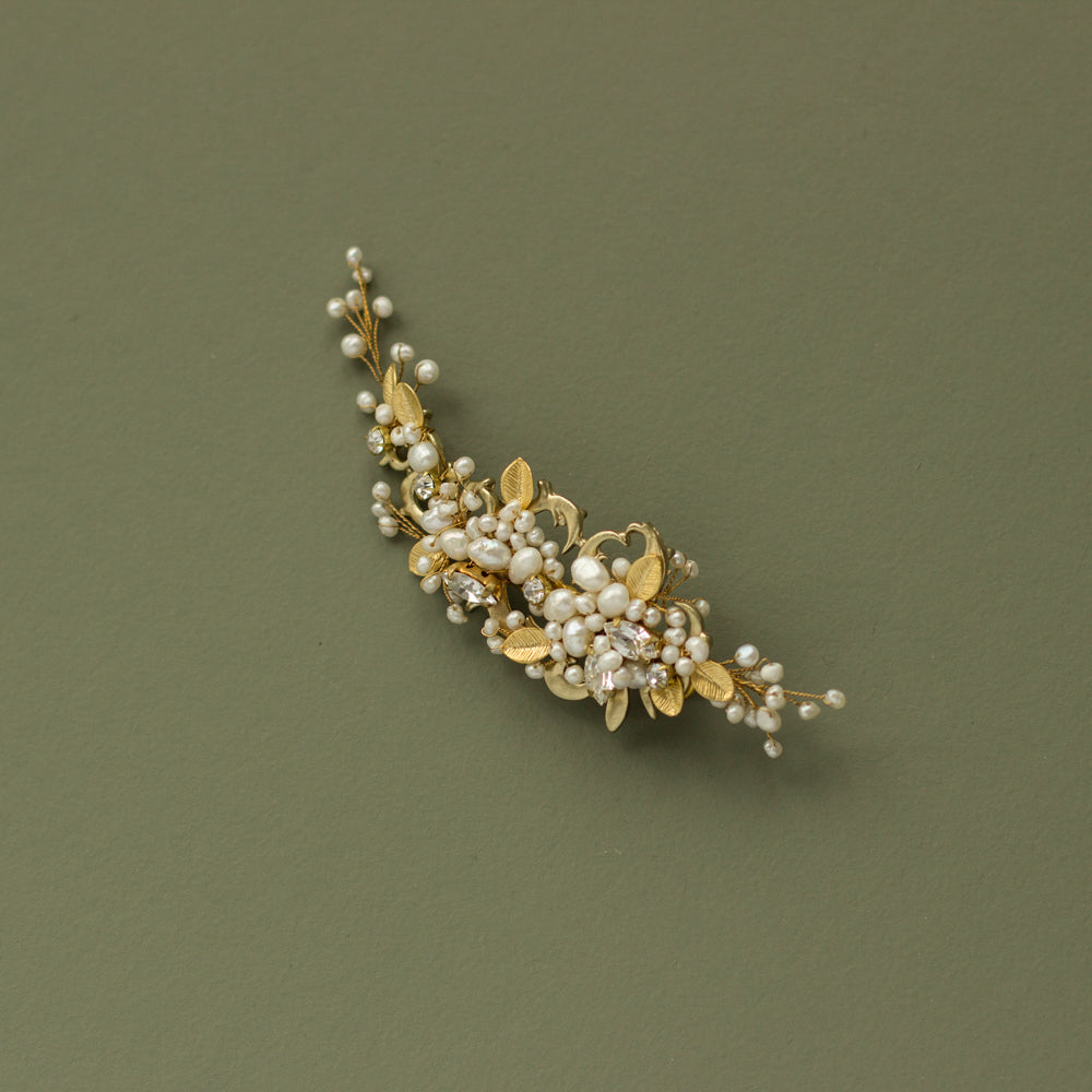 Pearl Romantic Gold wedding headpiece, Pearl bridal pearl hairpiece fascinator