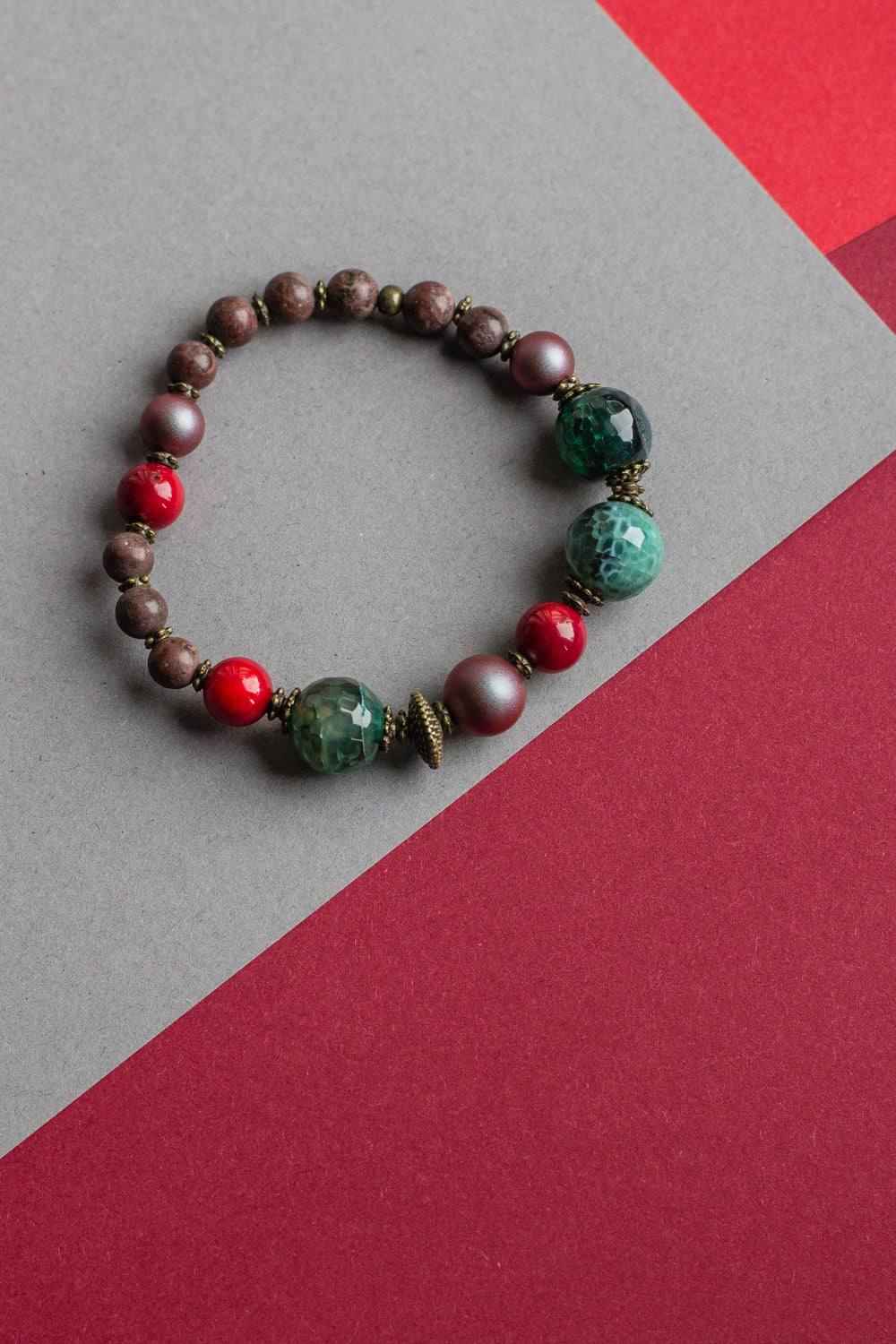 Buy handmade jewelry at online shop LeFlowers Boutique . Natural stone bracelet. Brown/Red/Green. Agate/Jasper. Stretch bracelet. Handmade beaded gemstone jewelry.
