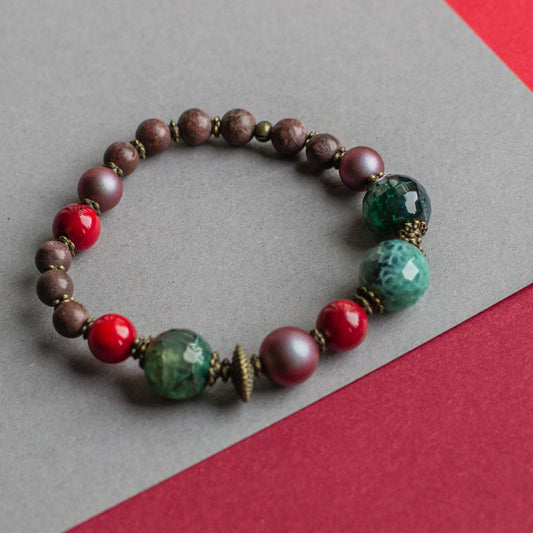 Buy handmade jewelry at online shop LeFlowers Boutique . Natural stone bracelet. Brown/Red/Green. Agate/Jasper. Stretch bracelet. Handmade beaded gemstone jewelry.