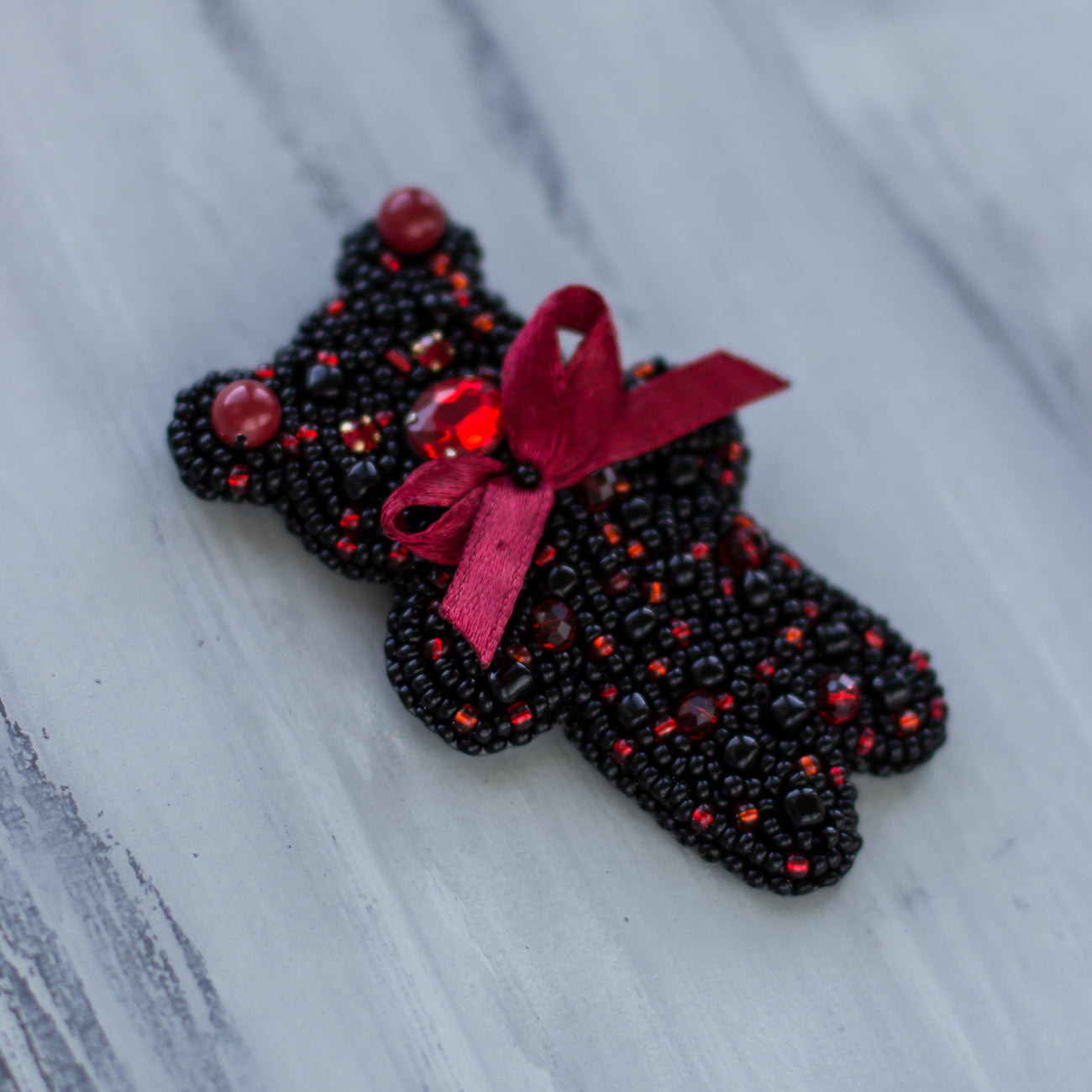 Find the perfect accessories at  LeFlowers Bijouterie. Playful brooch. Black& red bear brooch. Teddy bear accessories. Kids accessories. Brooch for kids