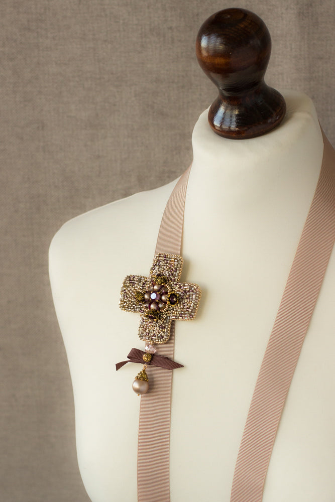 Online boutique, buy online handmade accessories.  Rose gold Blush pink handmade brooch. Handmade jewelry. Cross brooch. Blush pink/powder pink brooch, gold/rose gold brooch.